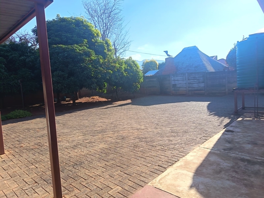 3 Bedroom Property for Sale in Geelhoutpark North West